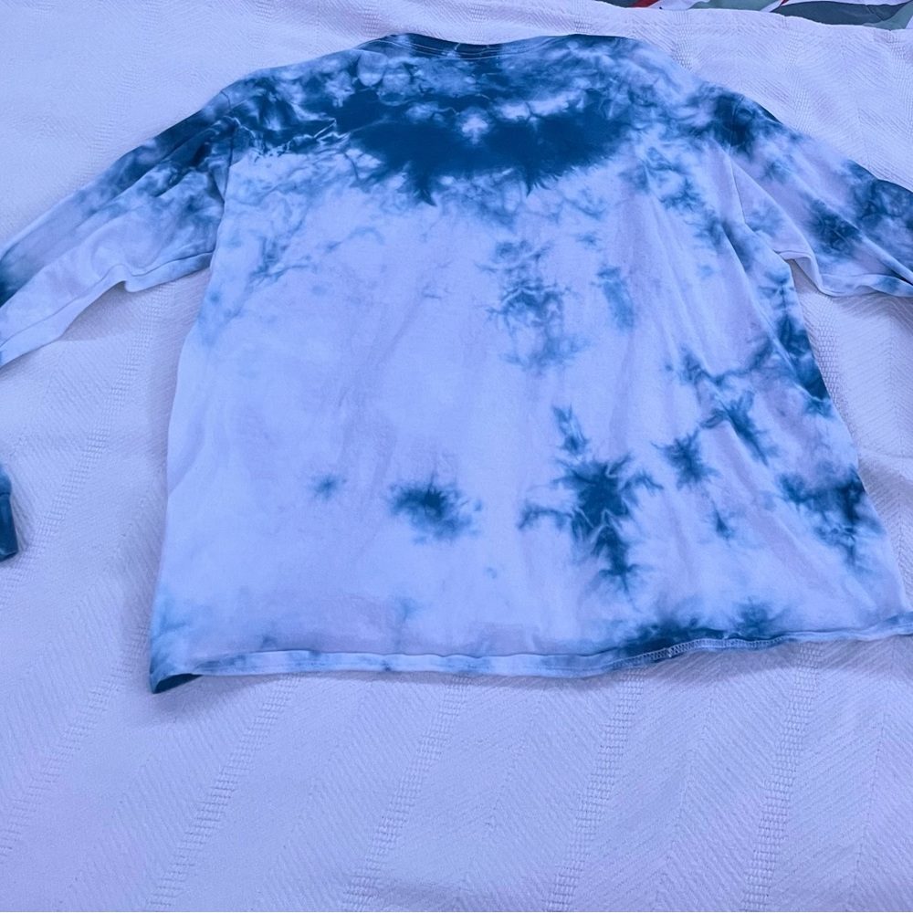 Long Sleeve Tokyo Graphic t-shirt